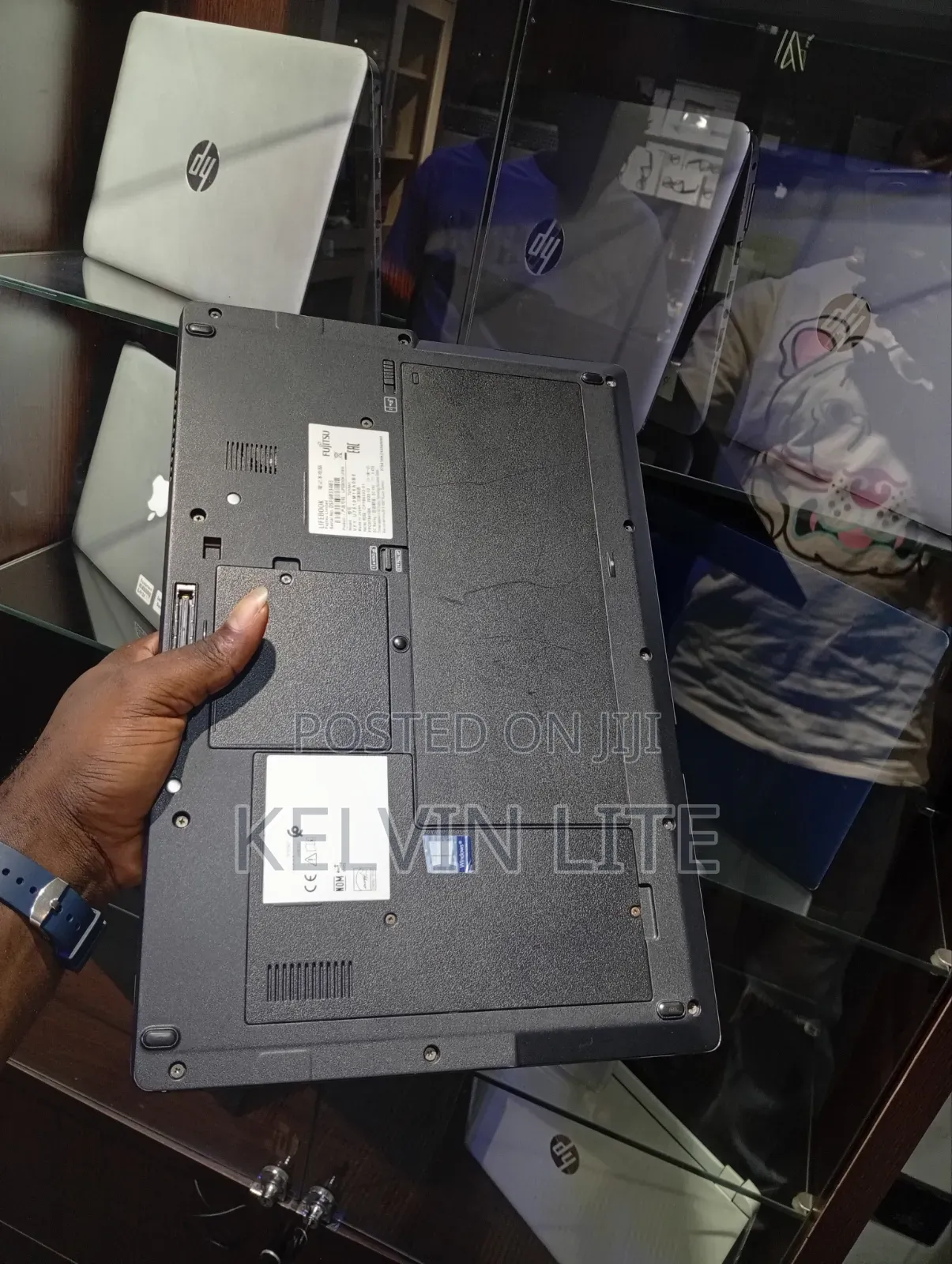 Laptop Fujitsu Lifebook U758 16GB Intel Core i5 SSD 512GB