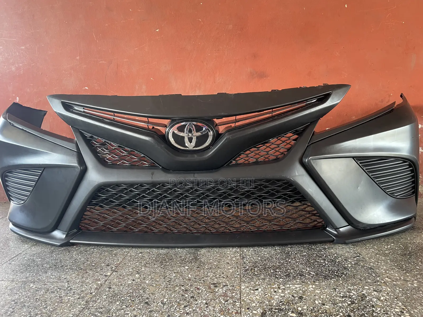Toyota Camry 2018-2020