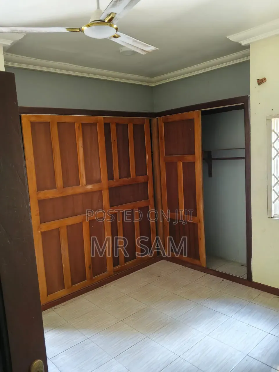 8bdrm House in Sam Properties, West Hills Mall Area for rent