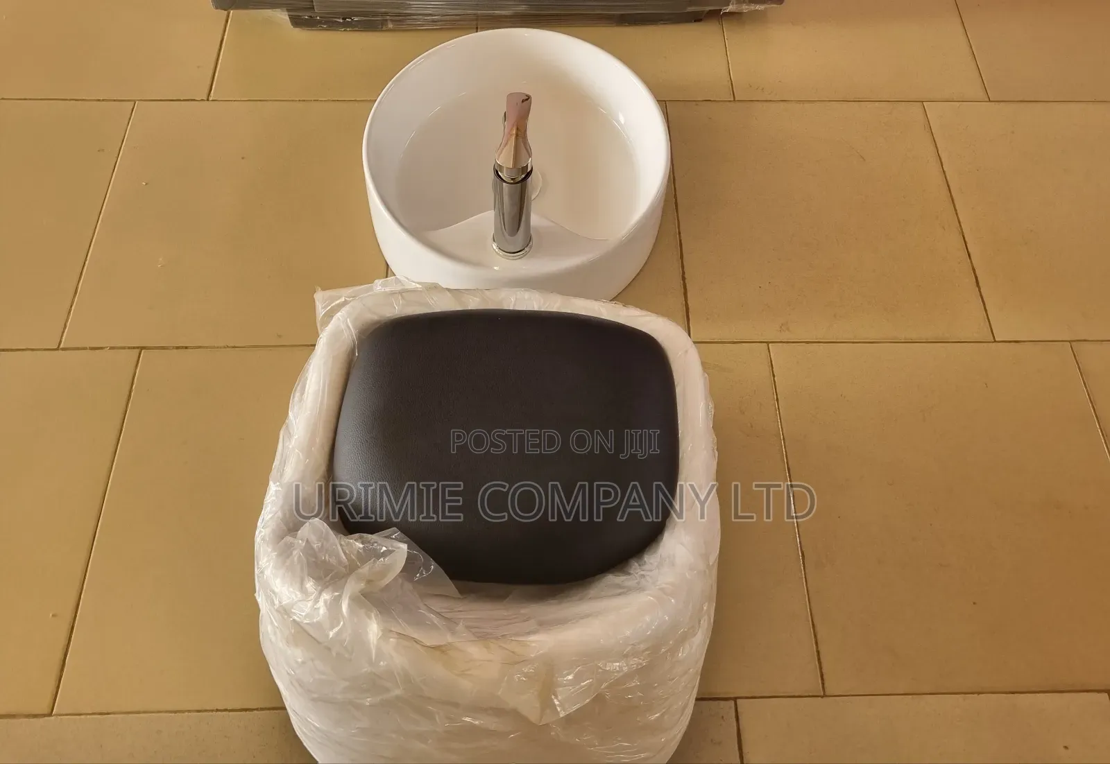 Pedicure Stool and Bowl Set