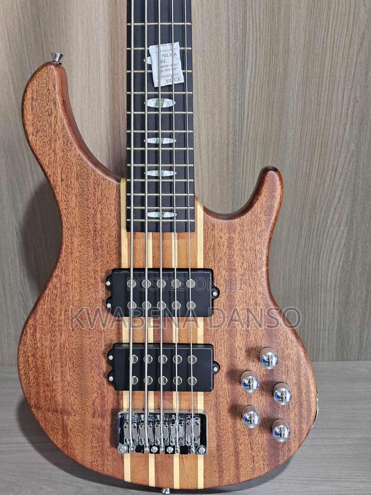 Smiger G-B50-T5 5 Strings Bass Guitar