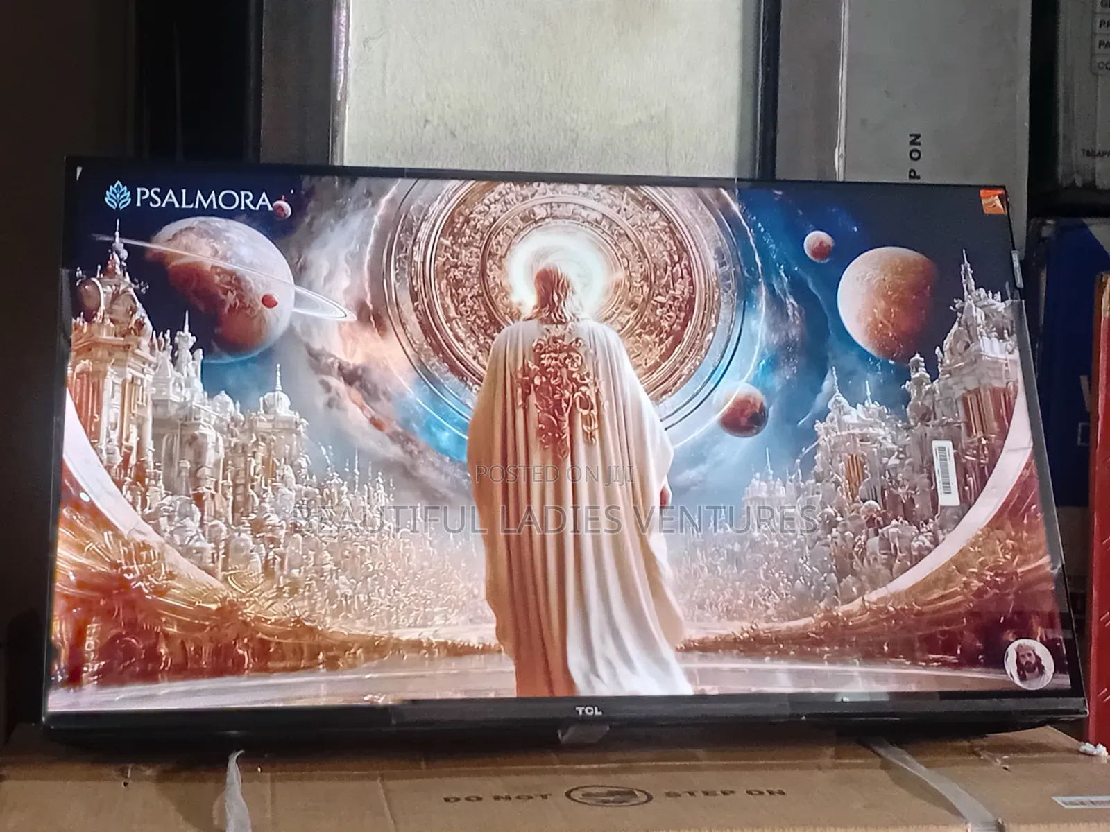 TCL 32” Smart Tv With Stunning Hd Display