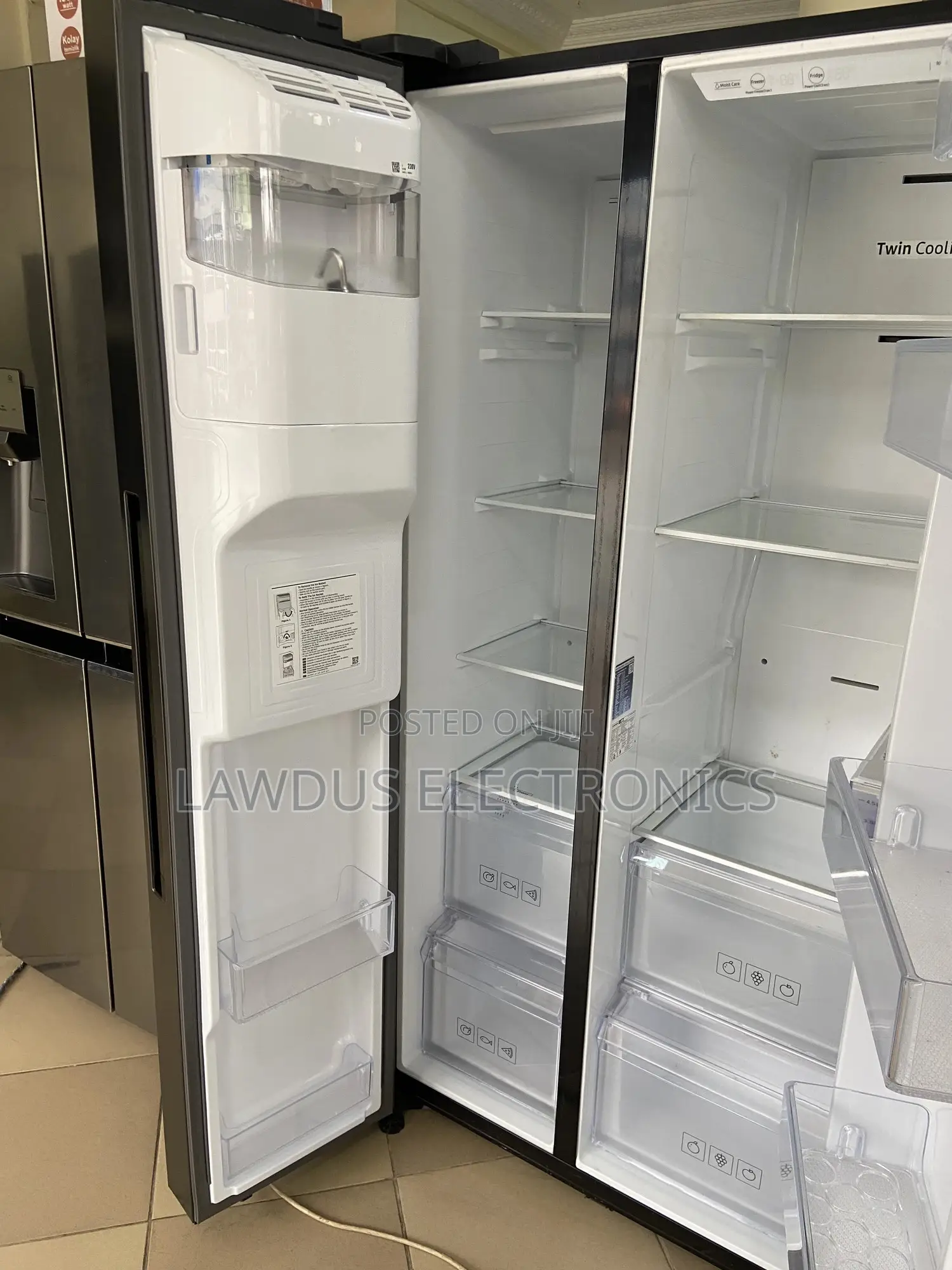 Samsung American-Style Fridge Freezer