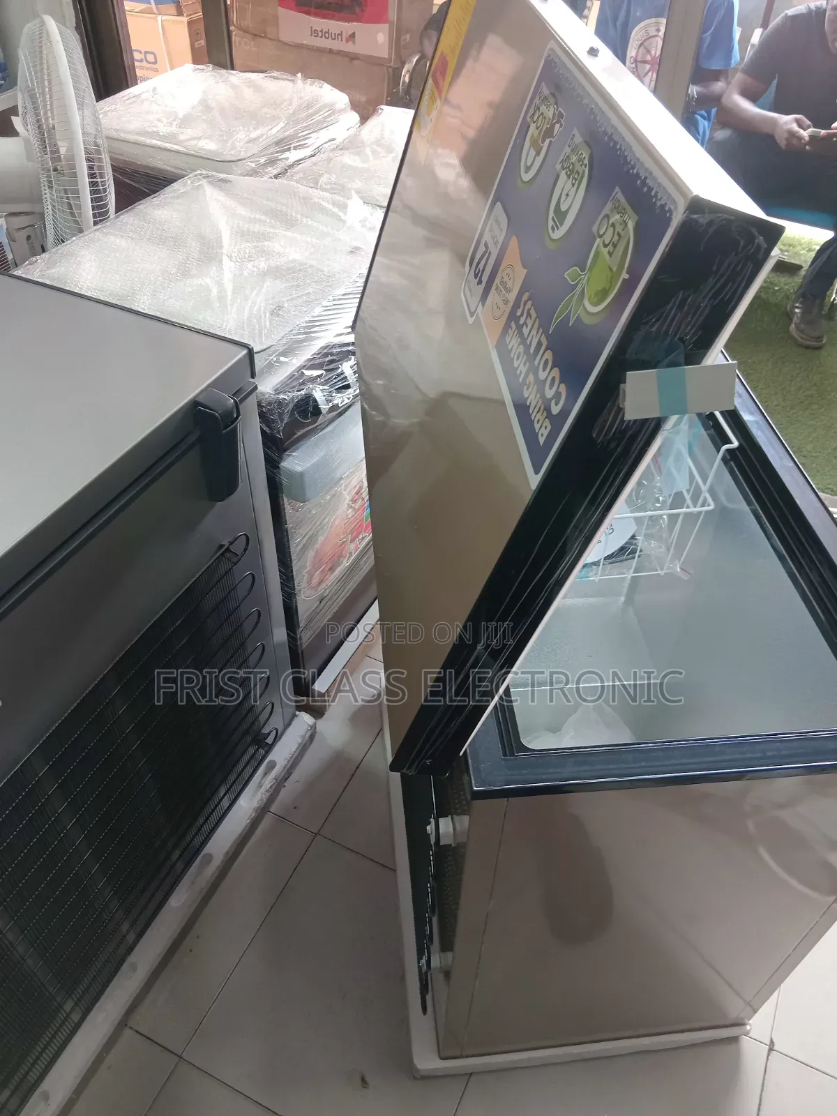 Freezer That Locks Freshness Daily. Nasco 200l Guards Abundance.
