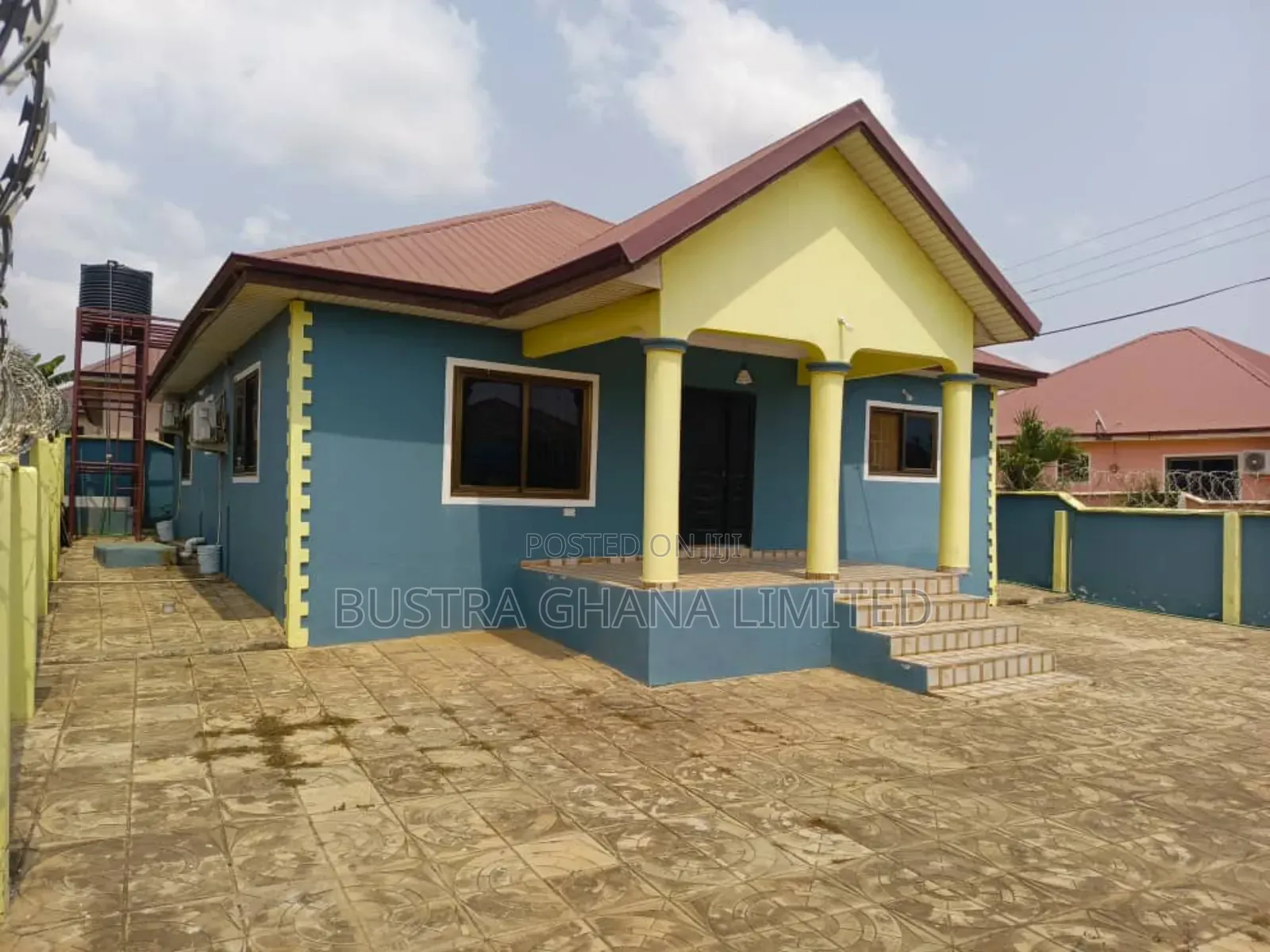 3bdrm House in Kasoa State Housing, Budumburam for rent