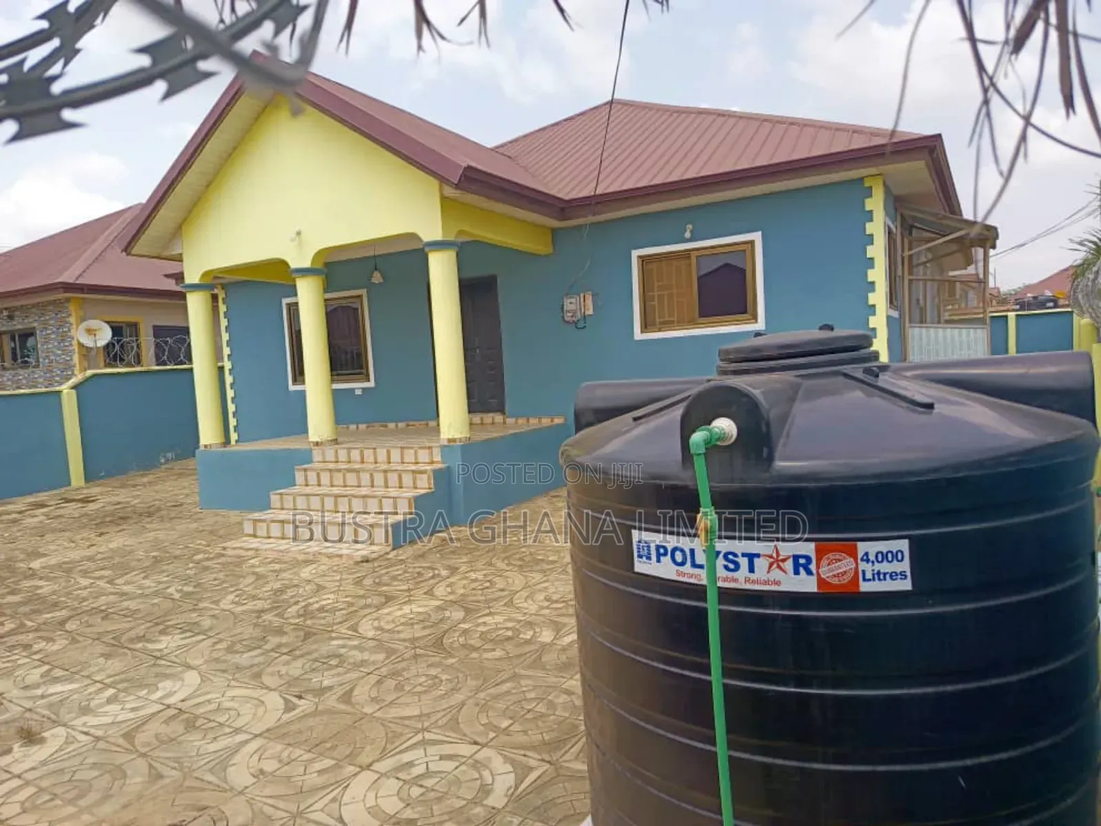3bdrm House in Kasoa State Housing, Budumburam for rent
