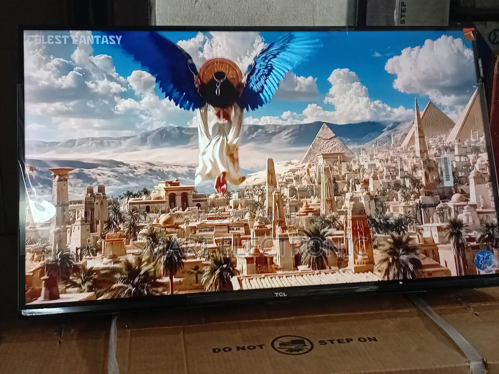 TCL 32-Inch Television – Compact and Perfect for Small Spaces