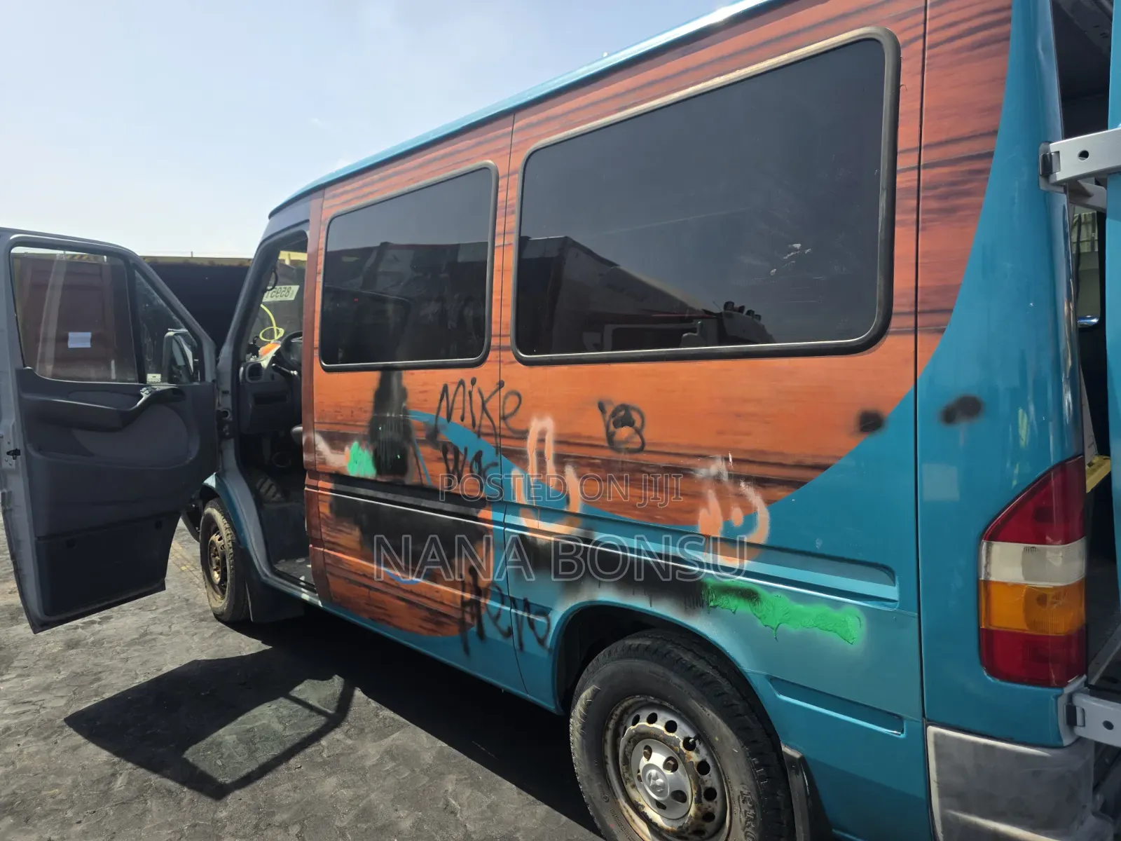 Mercedes-Benz Sprinter 2005 Black