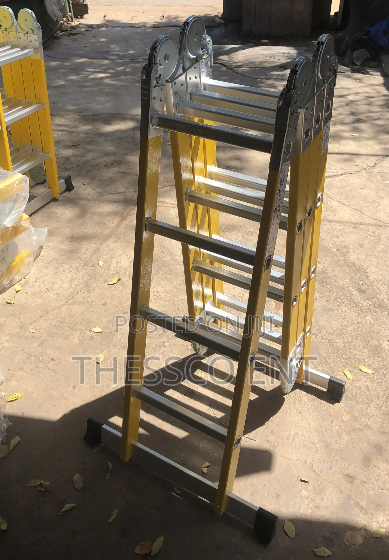 Yellow Fiberglass Lader