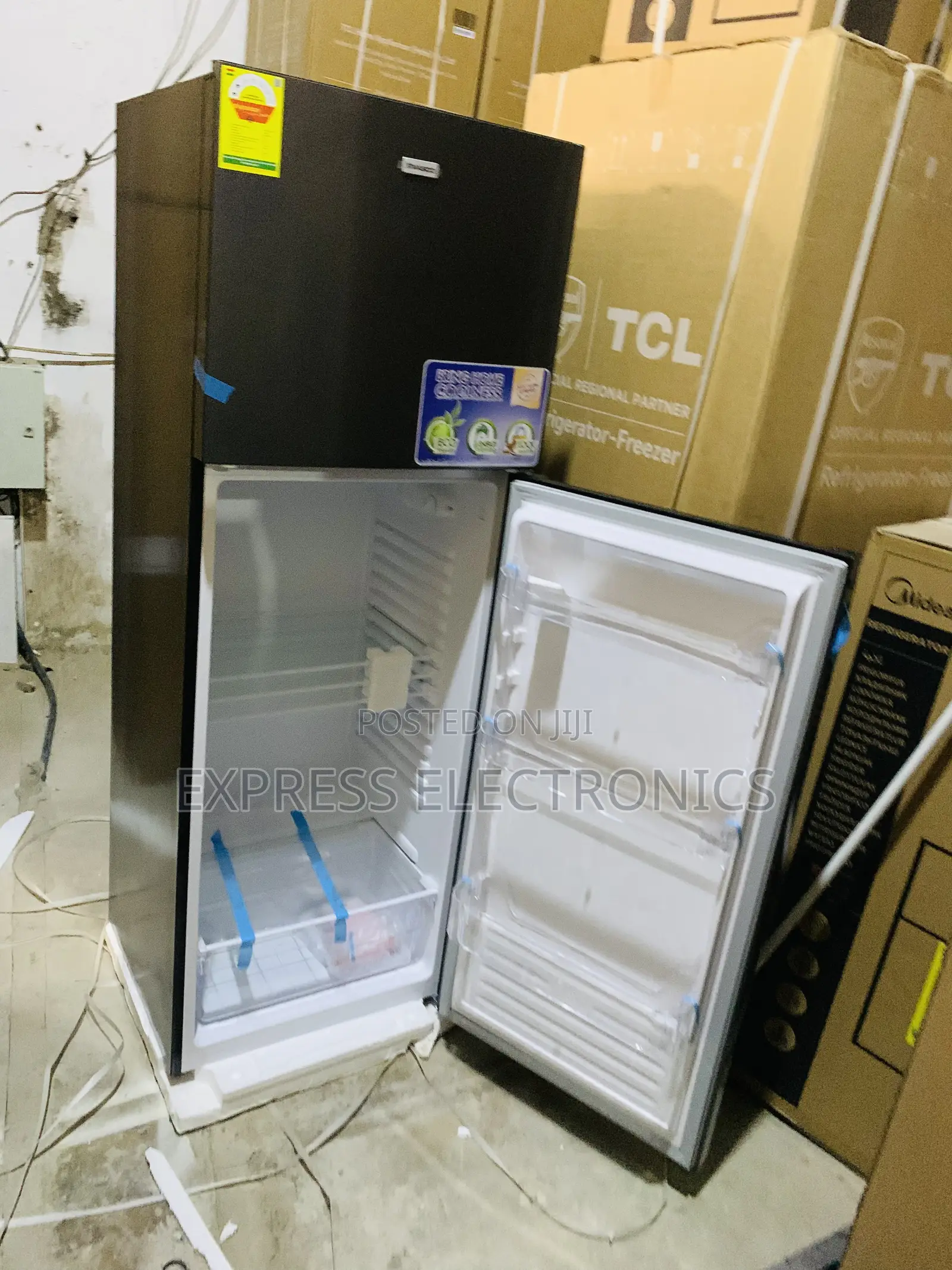 Spectacular Performance Double Door Black Top Freezer Nasf2-45 Nasco