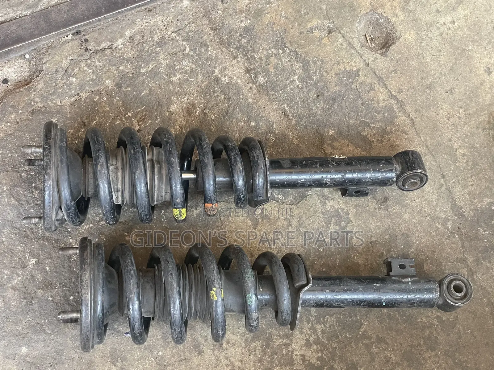 Mitsubishi L200 Front Absorber 2013-2018