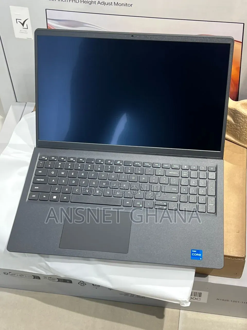 New Laptop Dell 8GB Intel Core i5 SSD 512GB