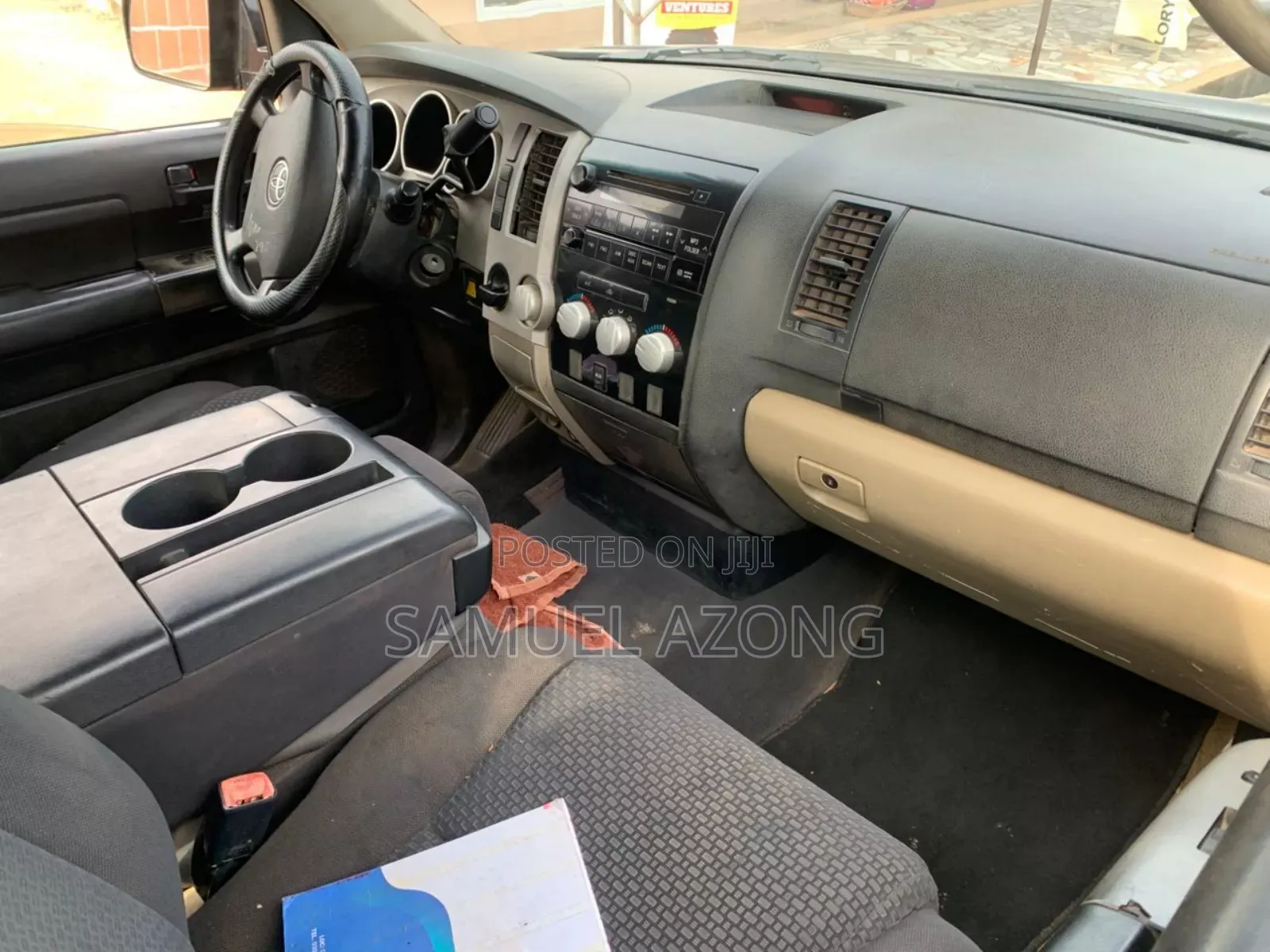Toyota Tundra CrewMax 2011 Black
