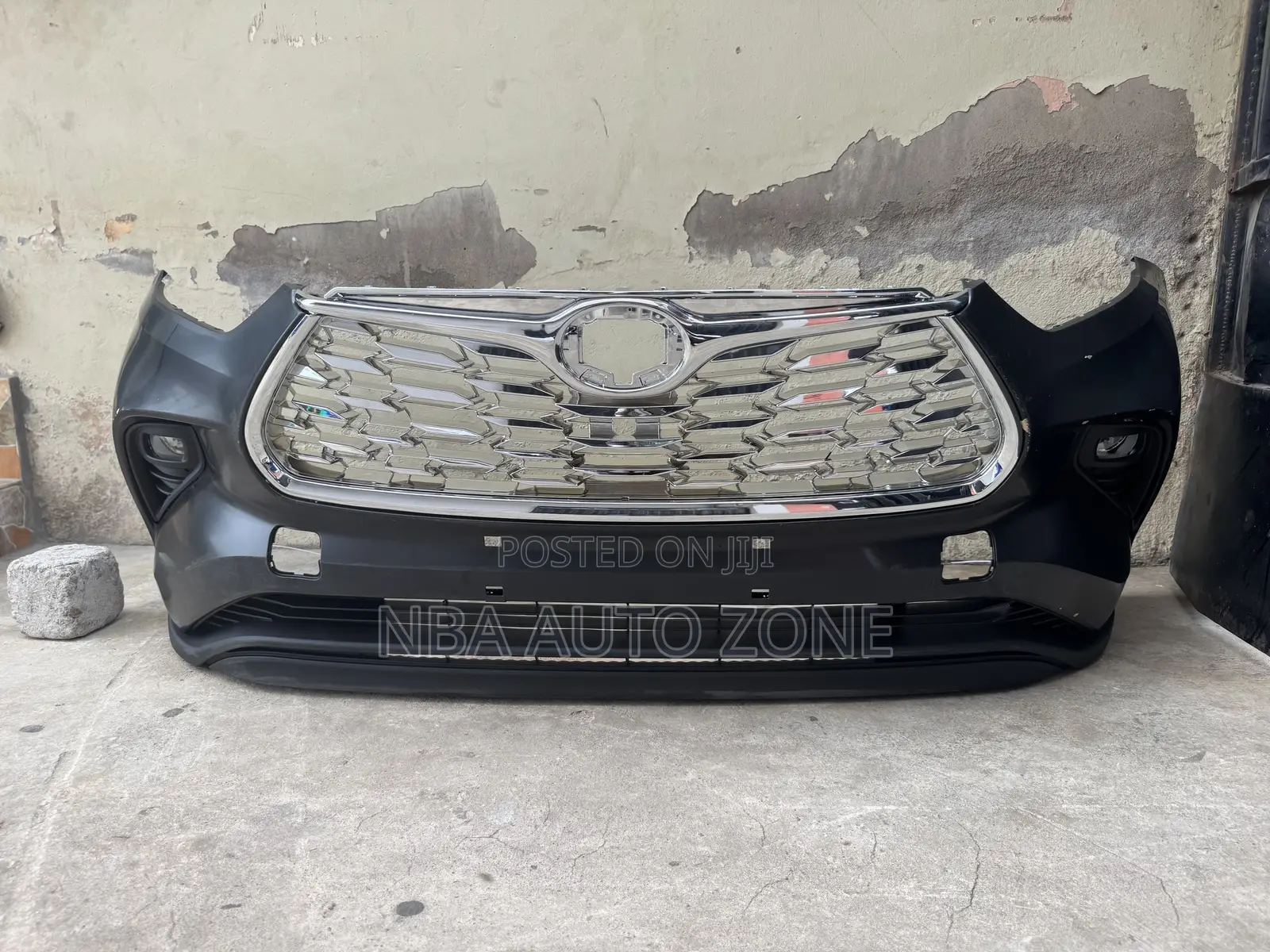 Toyota Highlander 2020-23 Le Front Bumper Complete