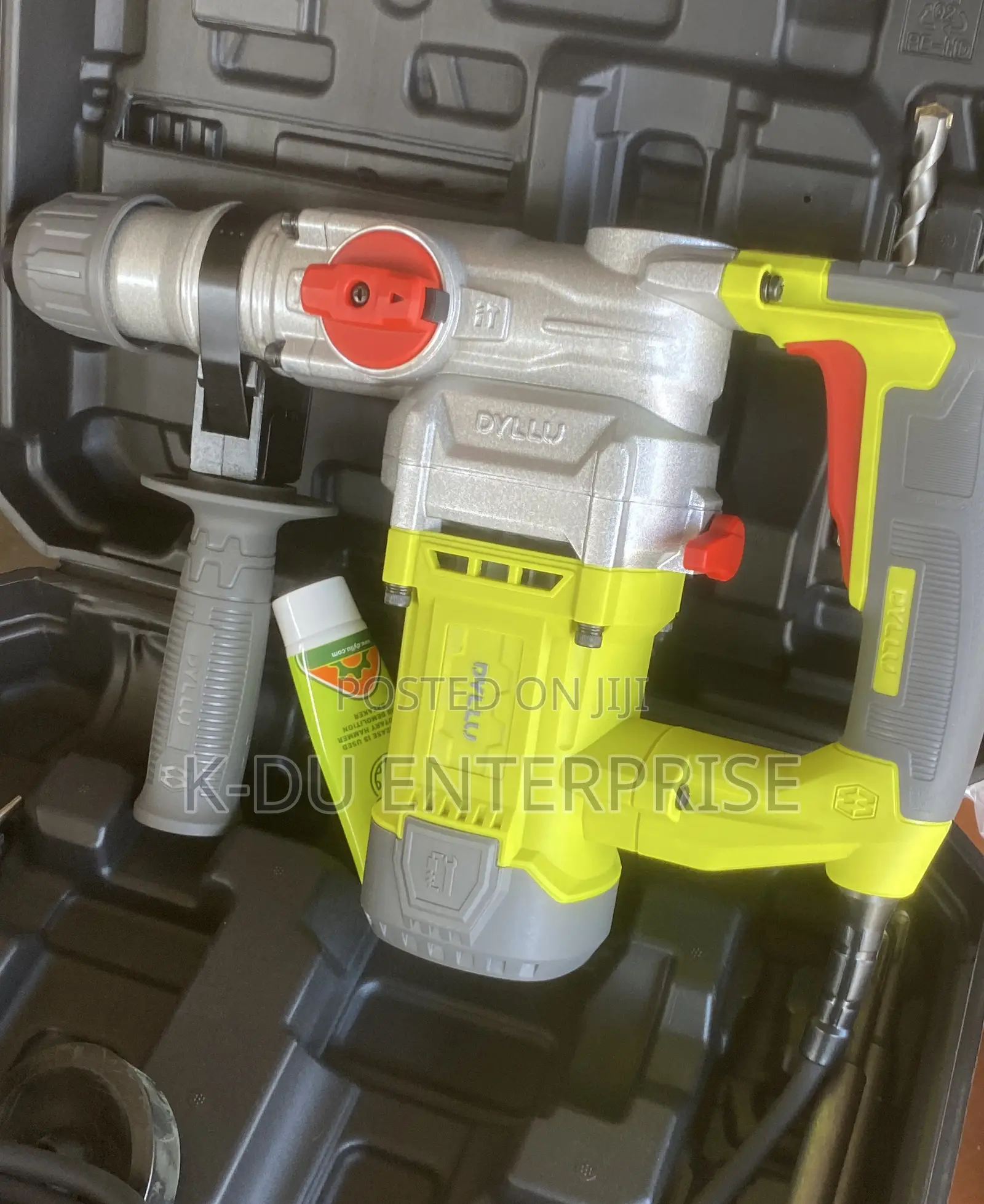 Dyllu 1050w Rotary Hammer