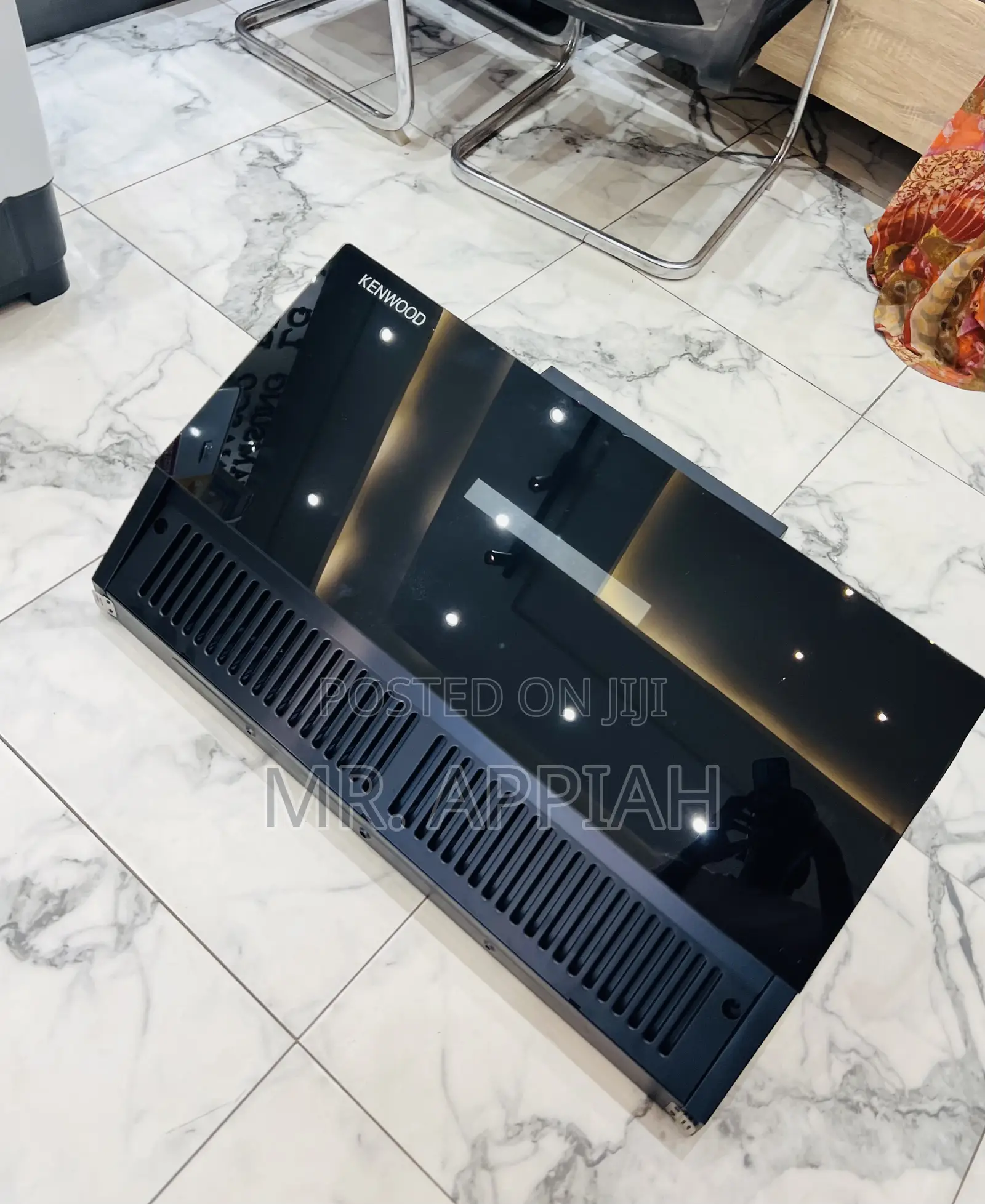 Tempered Glass Kenwood 90cm Mirror Finish Heat Extractor(Black) 