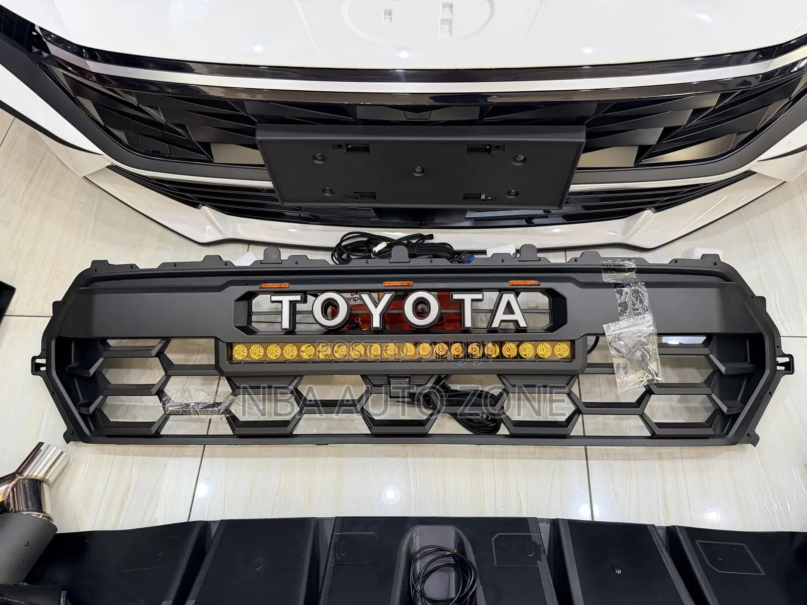 Toyota Tacoma Trd Pro 2024-25 Led Grille/Top Shell Complete
