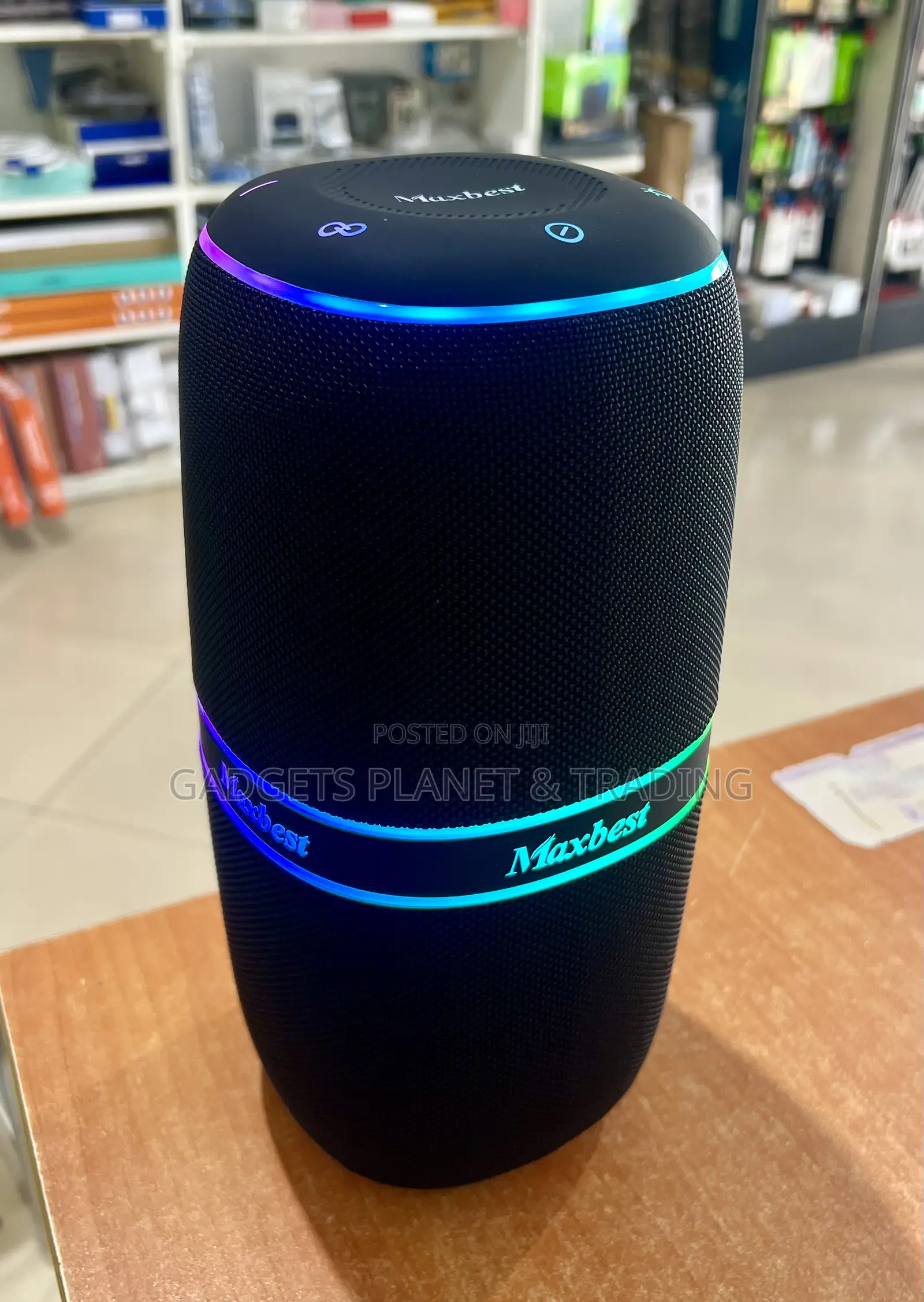 Maxbest M17 Pro RGB Sleek Waterproof Bluetooth Speaker - Black