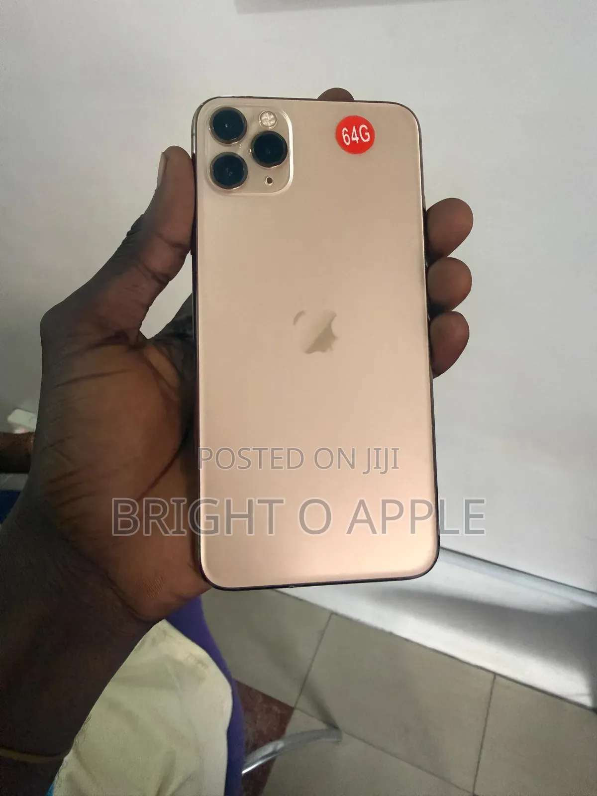 New Apple iPhone 11 Pro Max 64 GB Gold