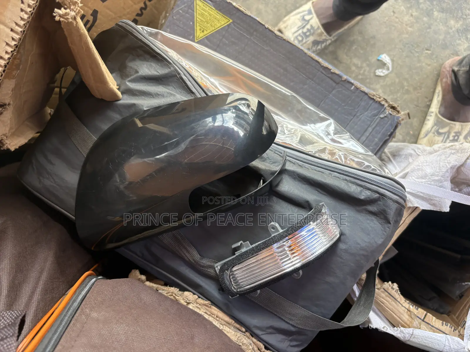 Toyota Yaris 2006 2008 2010 Mirror Cover and Mirror Light (Bulb)
