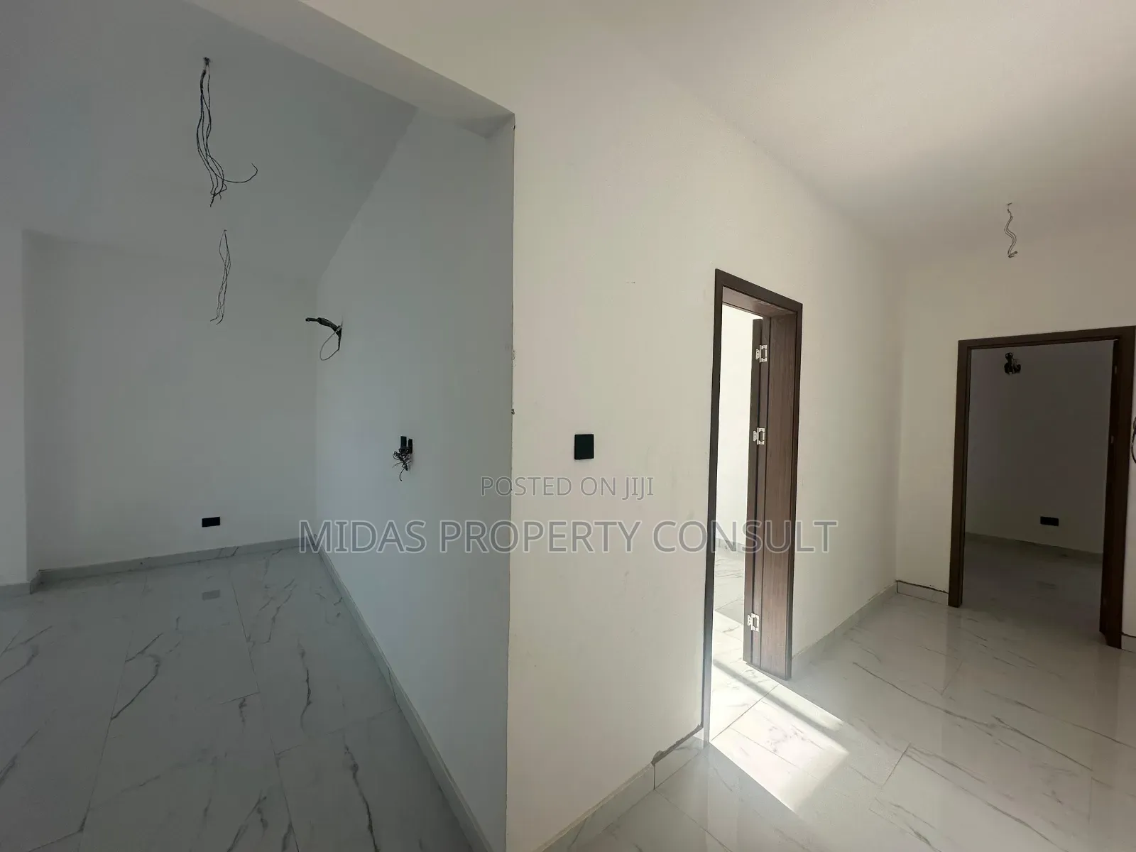 4bdrm House in West Legon, Police Station for sale