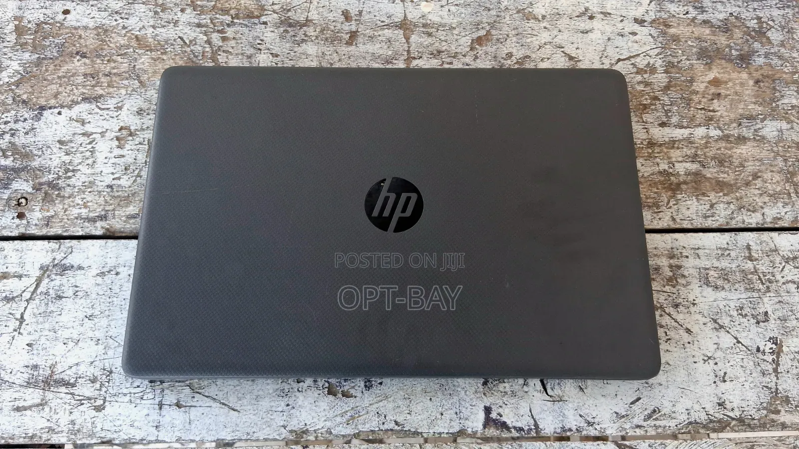 Laptop HP 255 8GB AMD A8 HDD+SSD 128GB