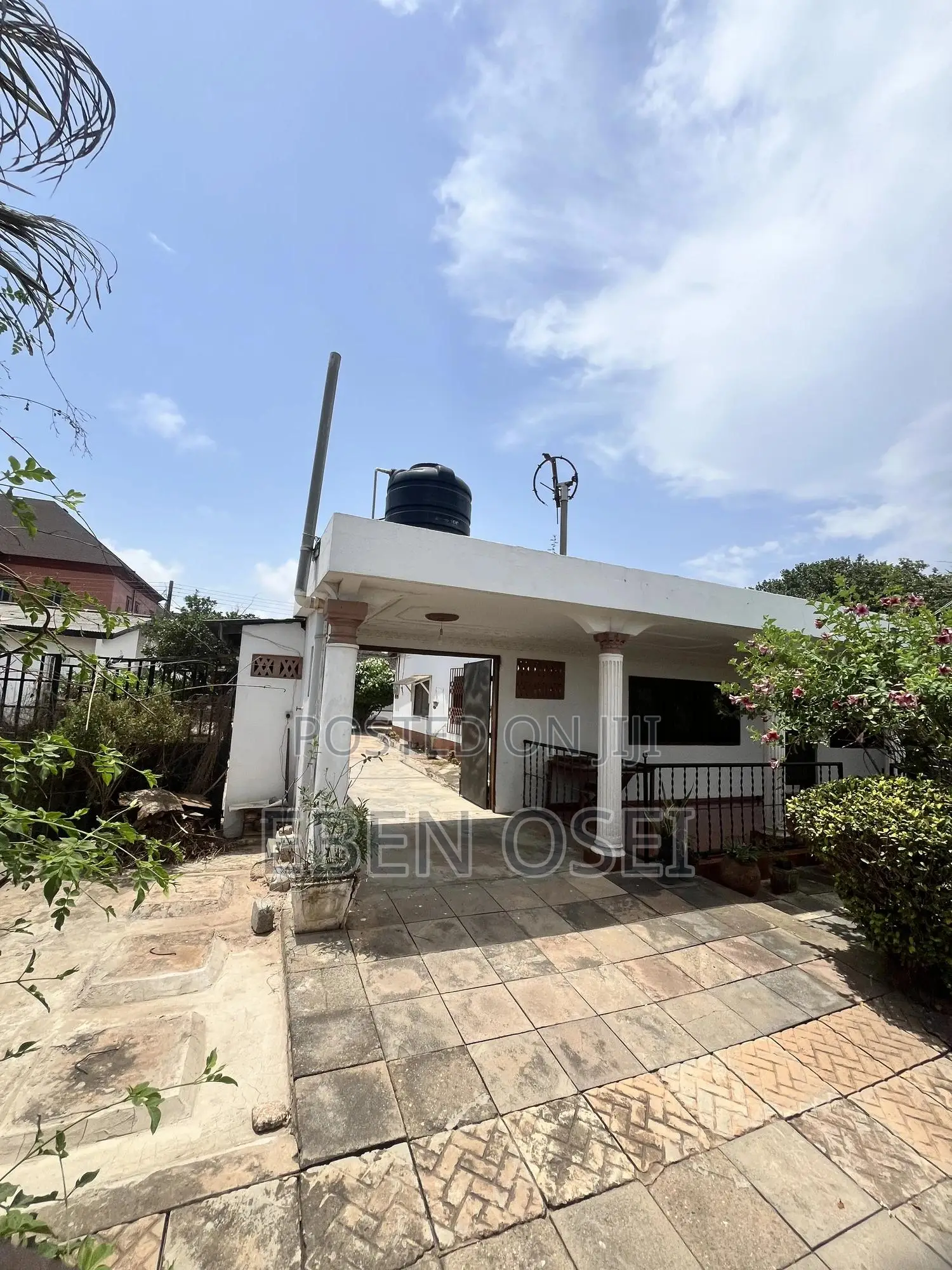 5bdrm House in Dansoman for sale