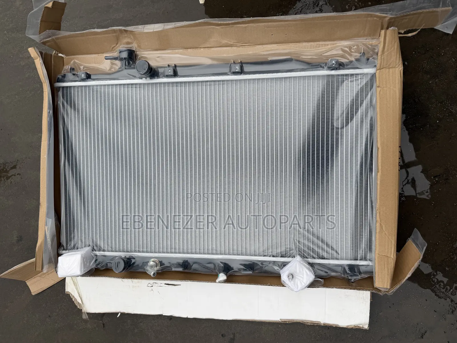 Honda CRV Cr-v Radiator Water Tank 2008 2009 2010 2011