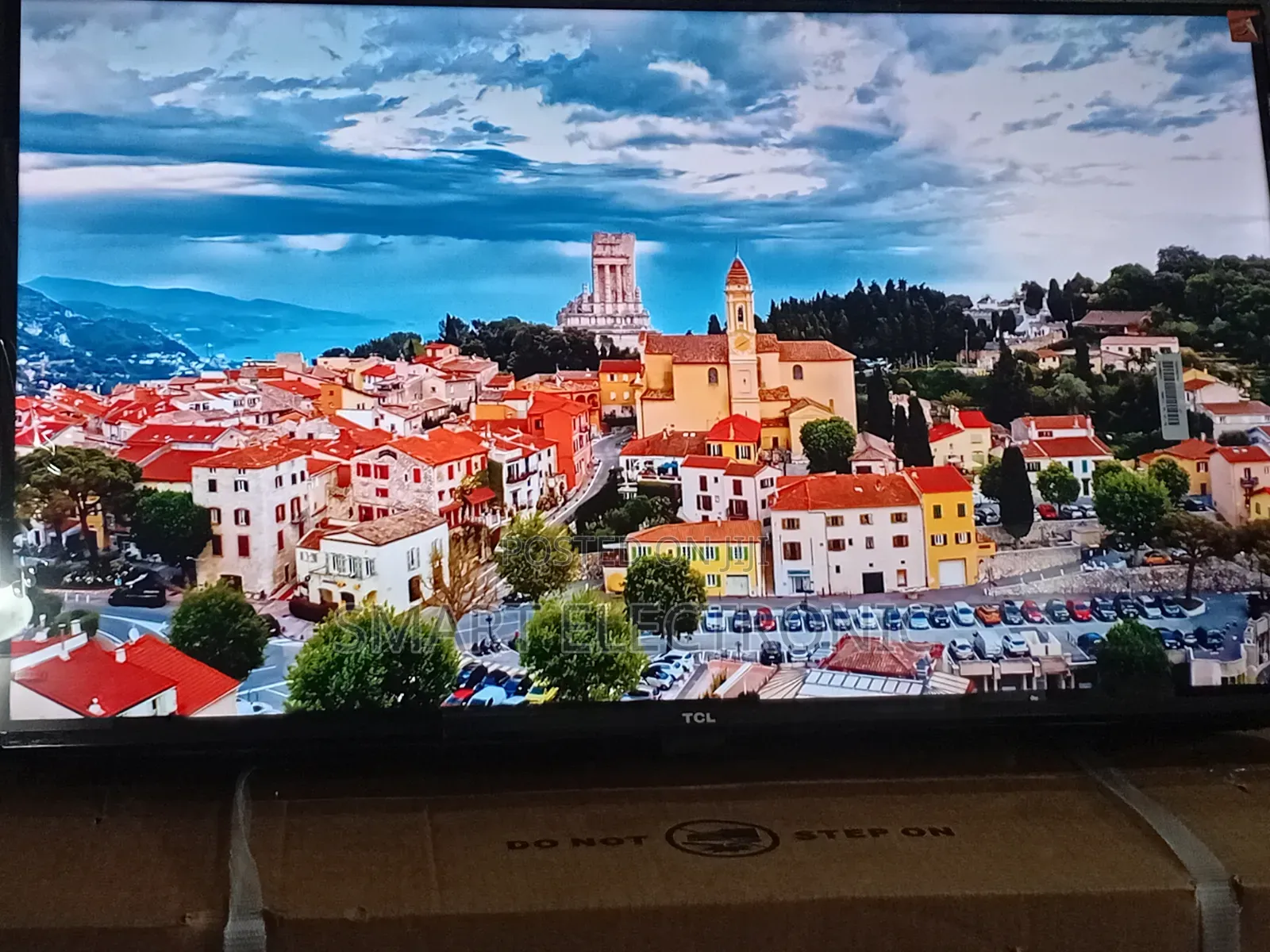 TCL 32-Inch Qled Hd Tv – Compact Design With Premium Visuals