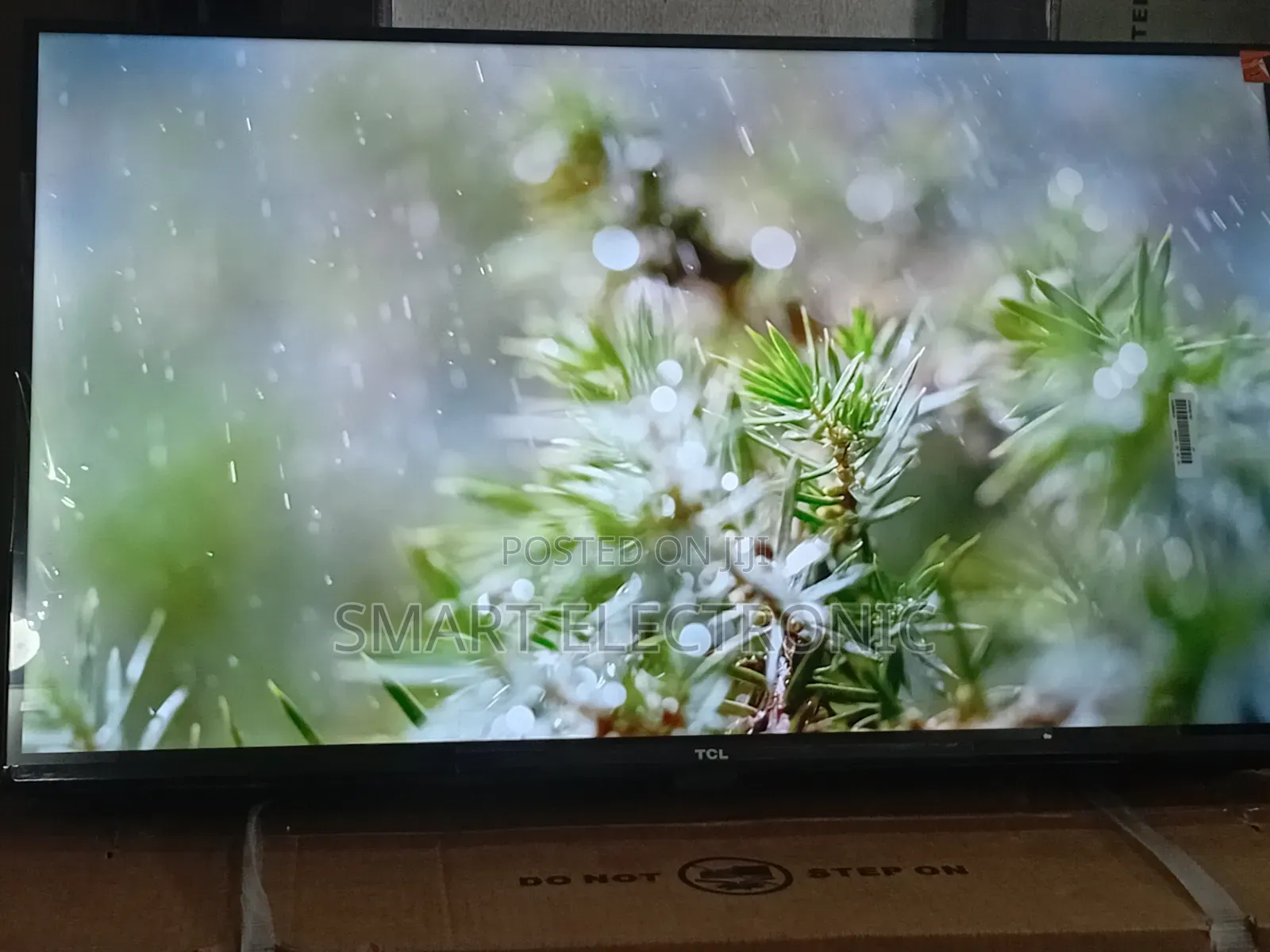 TCL 32” Qled Android Smart Tv for Home Entertainment