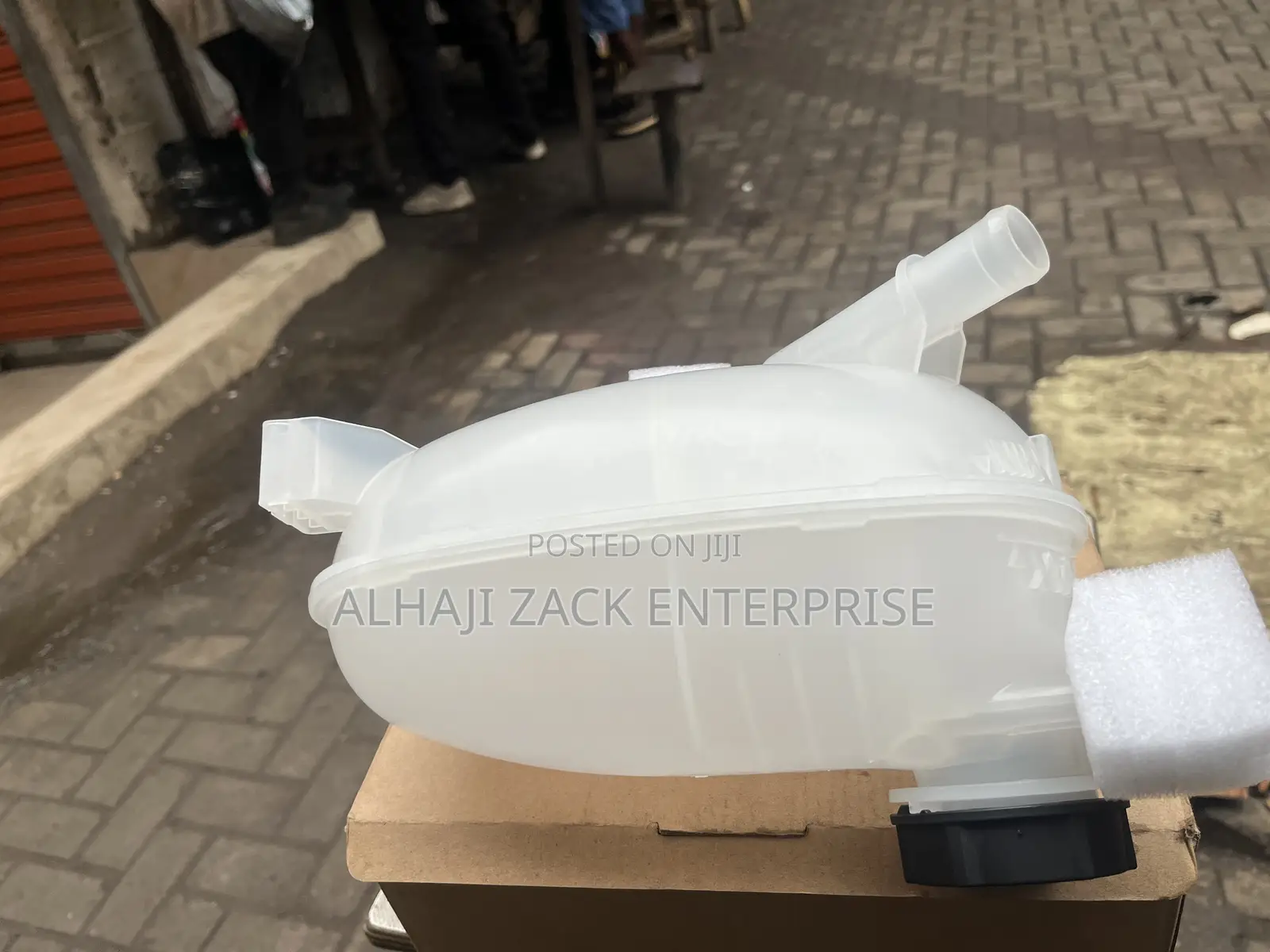 Ford Escape 2018 Reservoir Tank