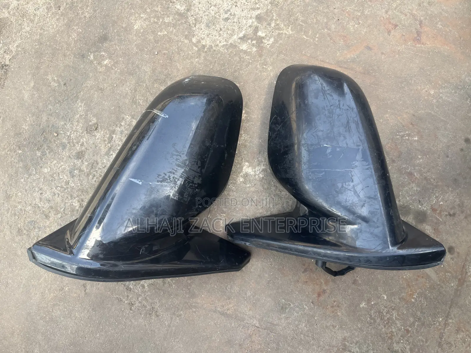 Original Pontiac Vibe Mirror