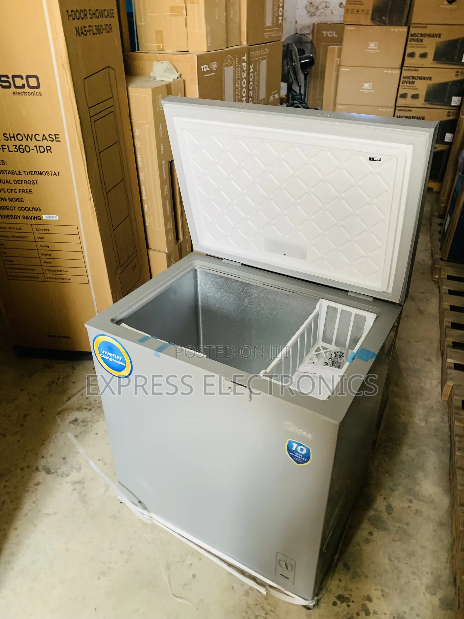 Ultra Modern Sleek Chest Freezer 198l Midea Grey Color