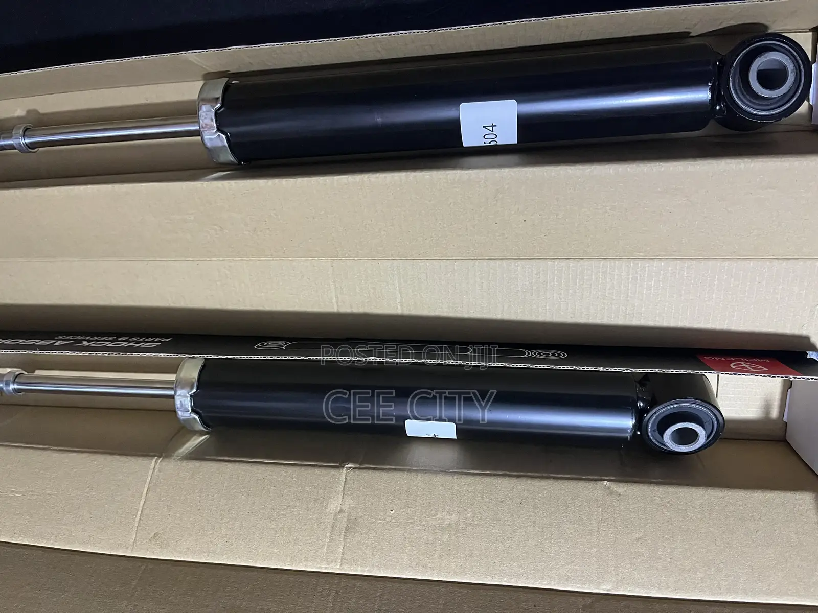 Mitsubishi Outlander,Nissan Rogue 2022-2025 Back Shock Absorbers