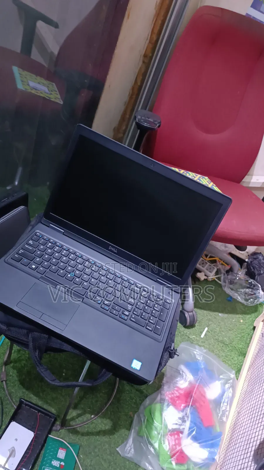 Laptop Dell Latitude 5590 8GB Intel Core i5 HDD+SSD 500GB