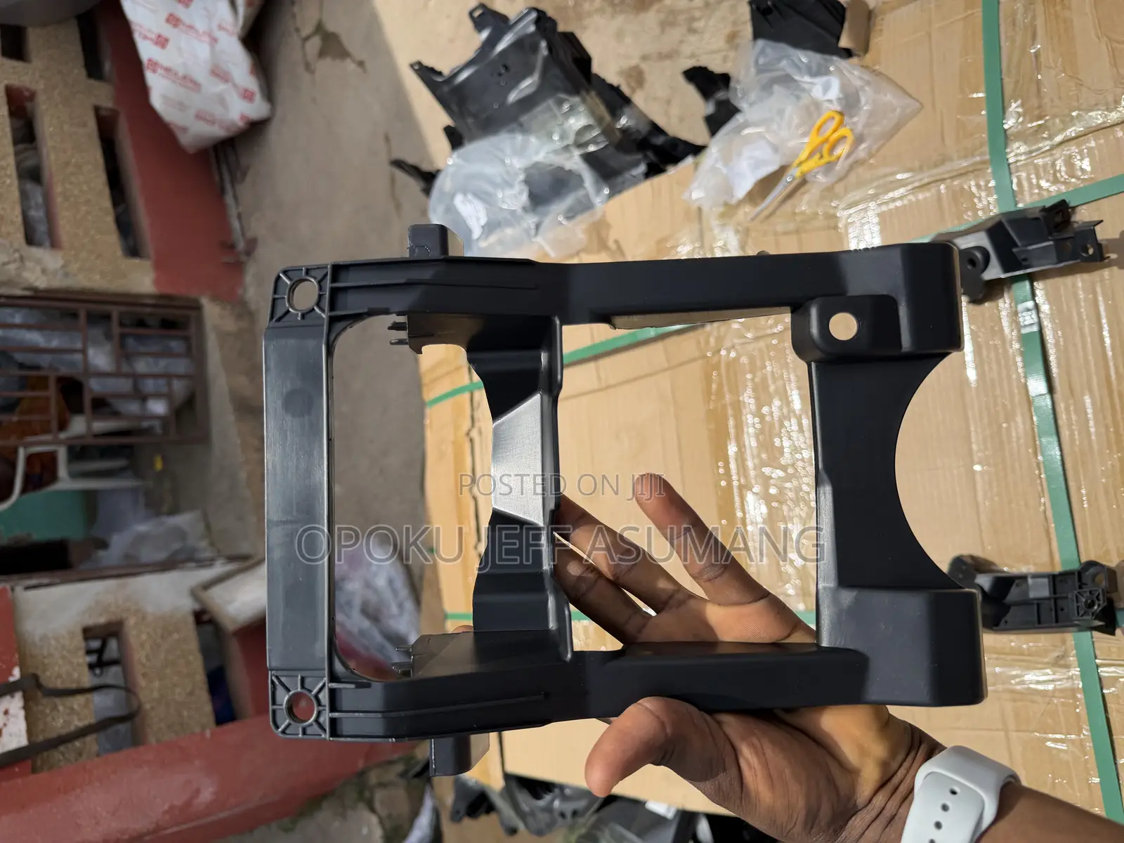 Honda Hr- V 2015 - 2021 Top Grille Bracket Set