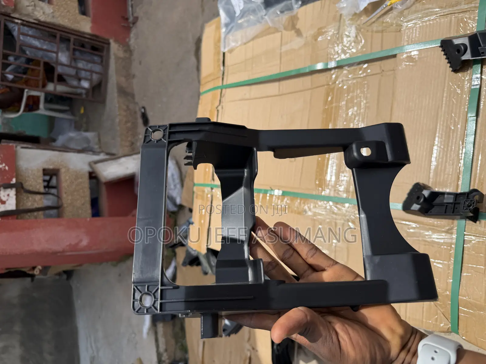 Honda Hr- V 2015 - 2021 Top Grille Bracket Set