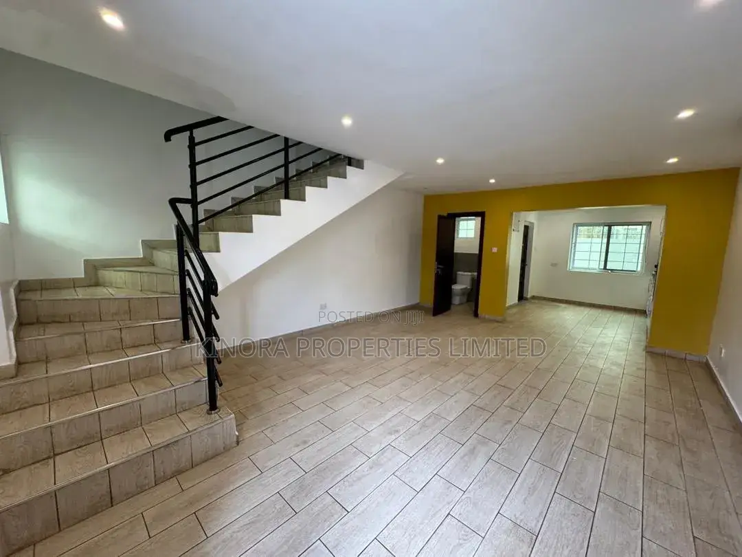 2bdrm Townhouse / Terrace in East Legon Hills, Accra Metropolitan
