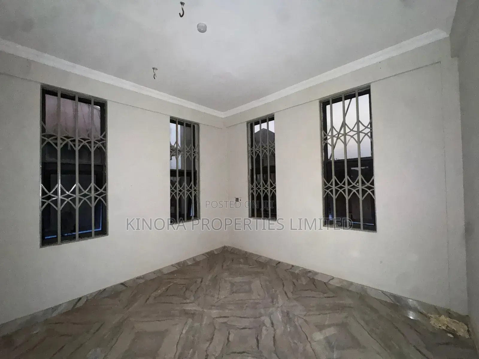 2bdrm Apartment in School Junction for rent