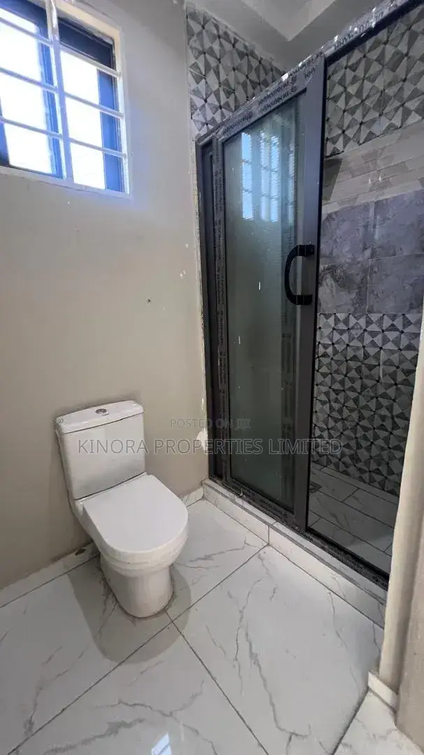 3bdrm Townhouse/Terrace in School Junction for sale