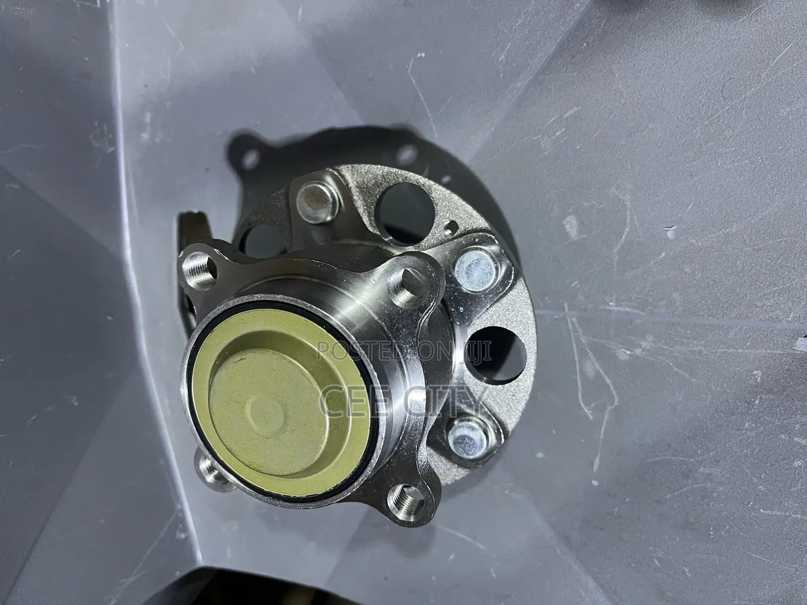 Honda Accord 2018-2023 Back Hub