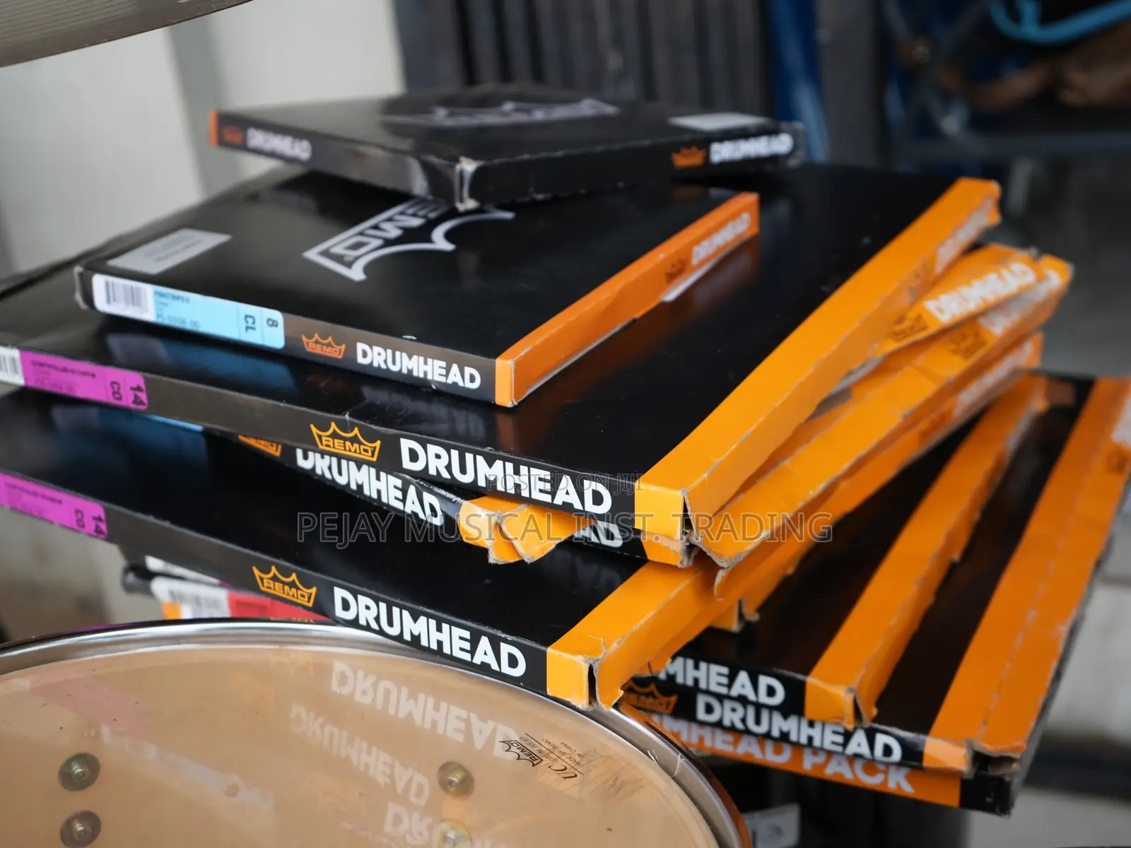 Original Remo Drum Heads – Pinstripe, Ambassador, Emperor More