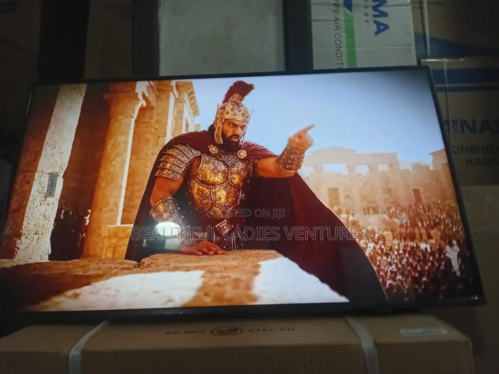 Samsung 43” Smart Tv With Bright Clear Visuals