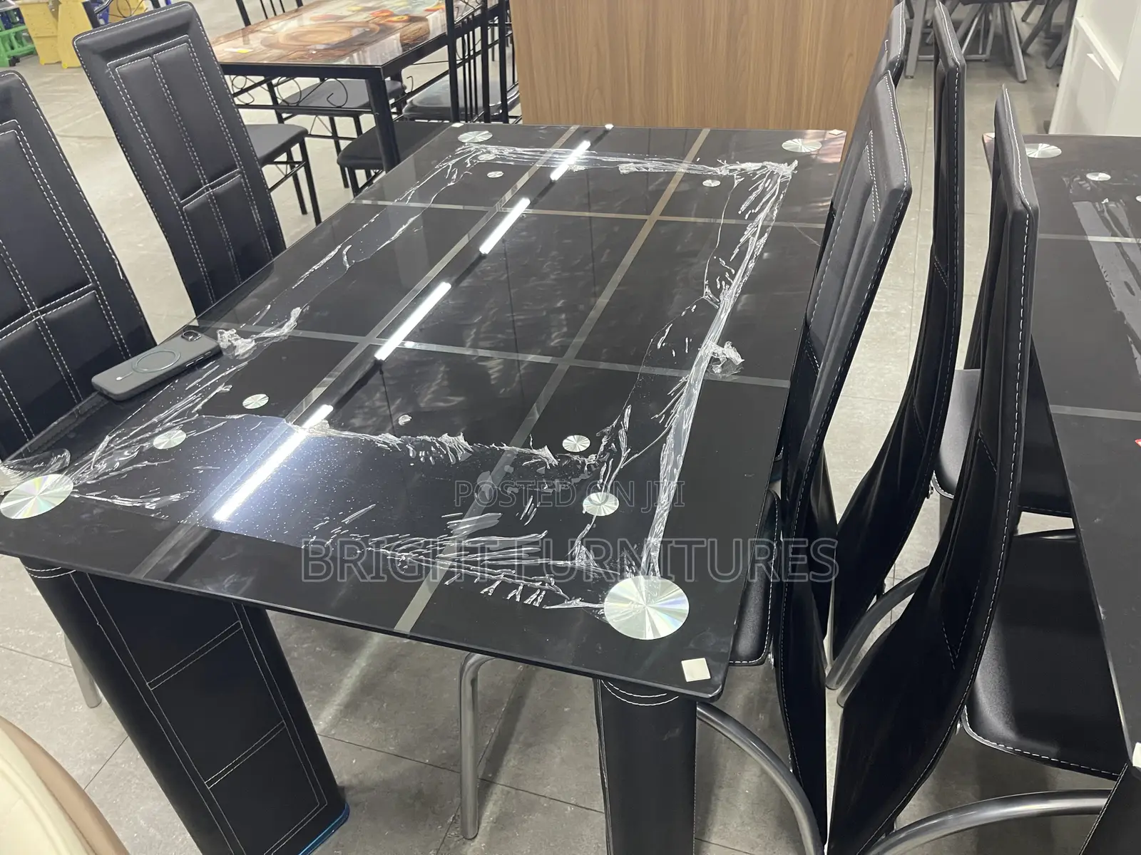 Glass Dining Table With 4 Leather Chairs