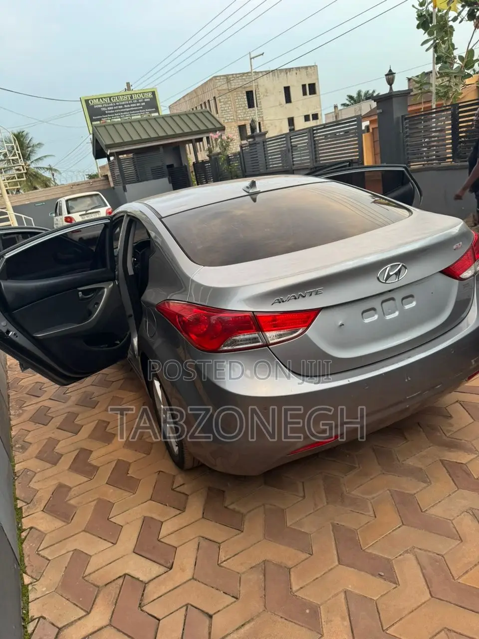 Hyundai Avante 2014 Silver