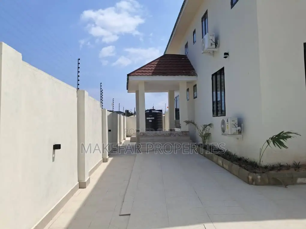 4bdrm House in Spintex for sale