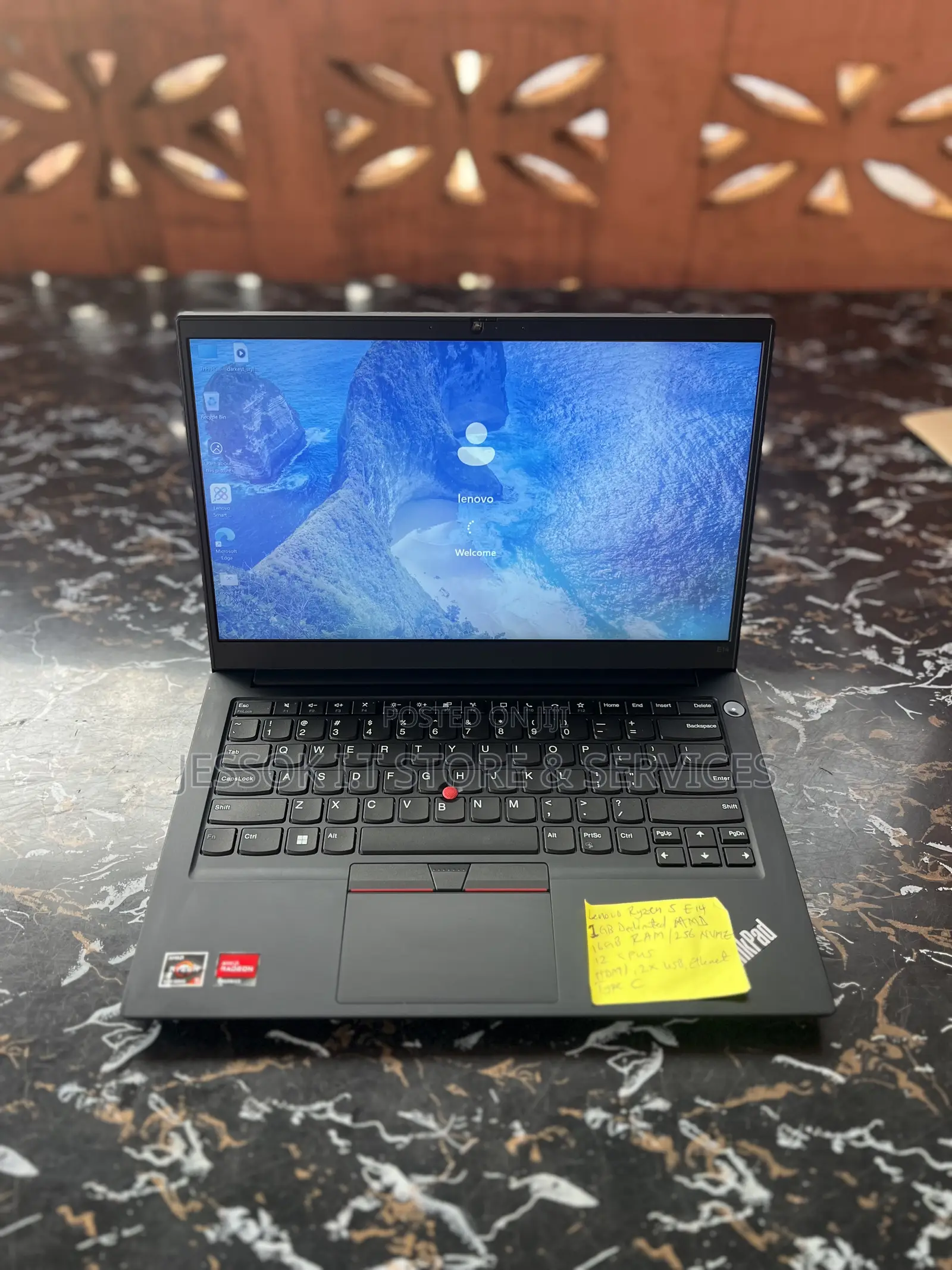 Laptop Lenovo ThinkPad E14 Gen 3 16GB AMD Ryzen 5 HDD 256GB