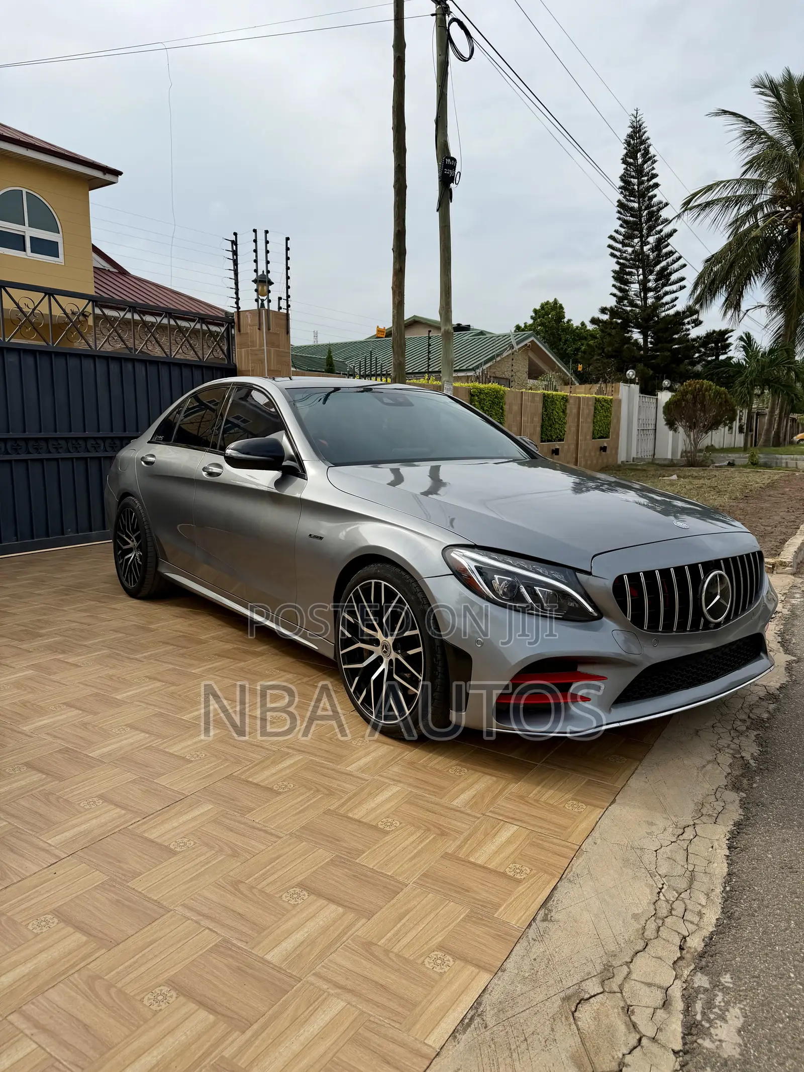 Mercedes-Benz C450 2016 Gray