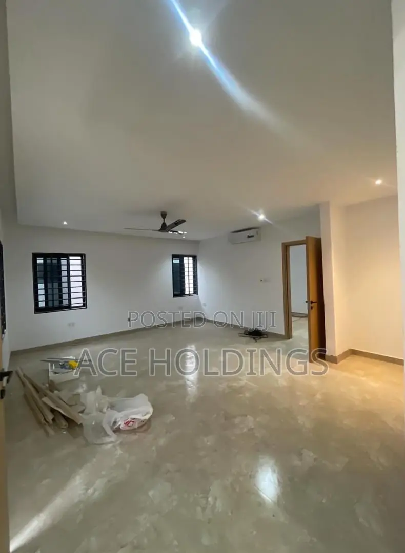 4bdrm House in Oyarifa for sale