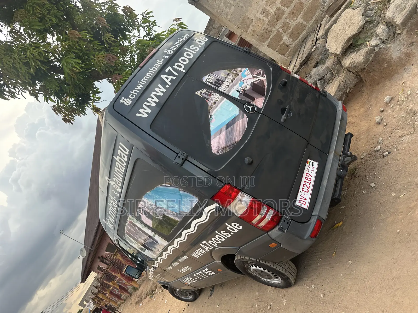 Mercedes-Benz Sprinter 2013 Black